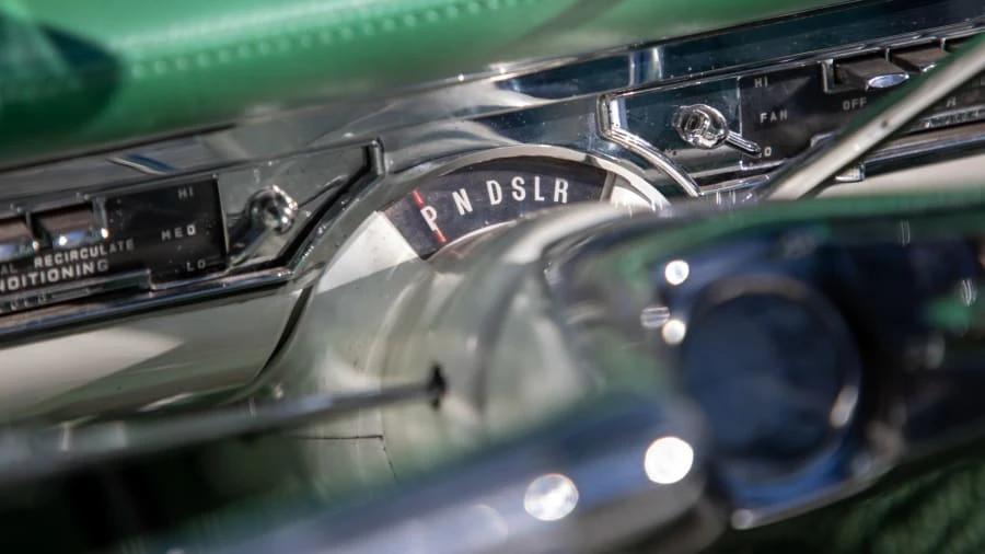 1959 Oldsmobile 98 - Image 9 of 20