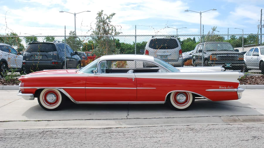 1959 Oldsmobile 98 - Image 2 of 8