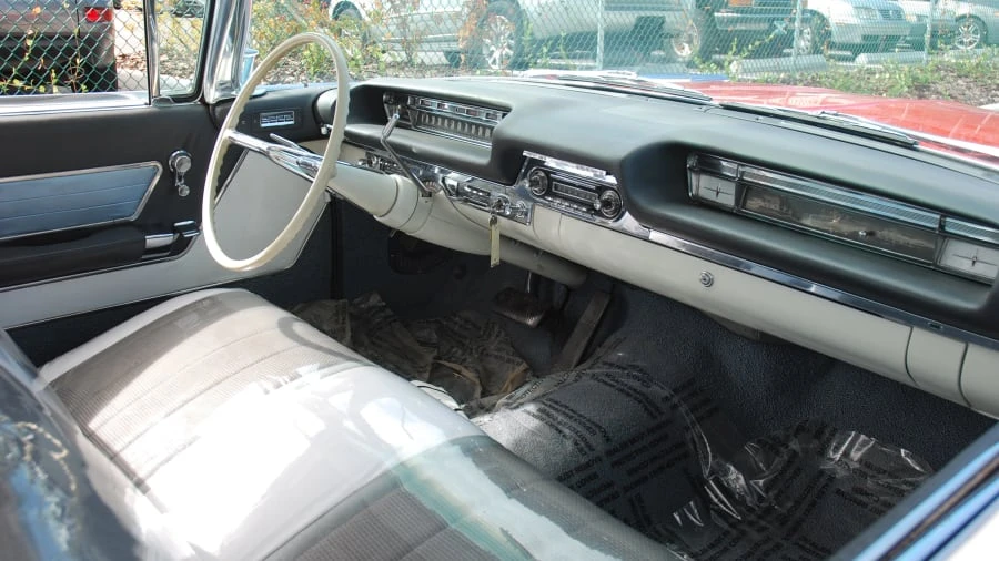 1959 Oldsmobile 98 - Image 5 of 8