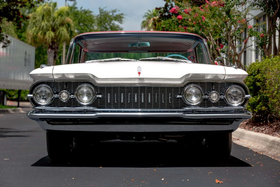1959 Oldsmobile 98 - Image 3 of 31