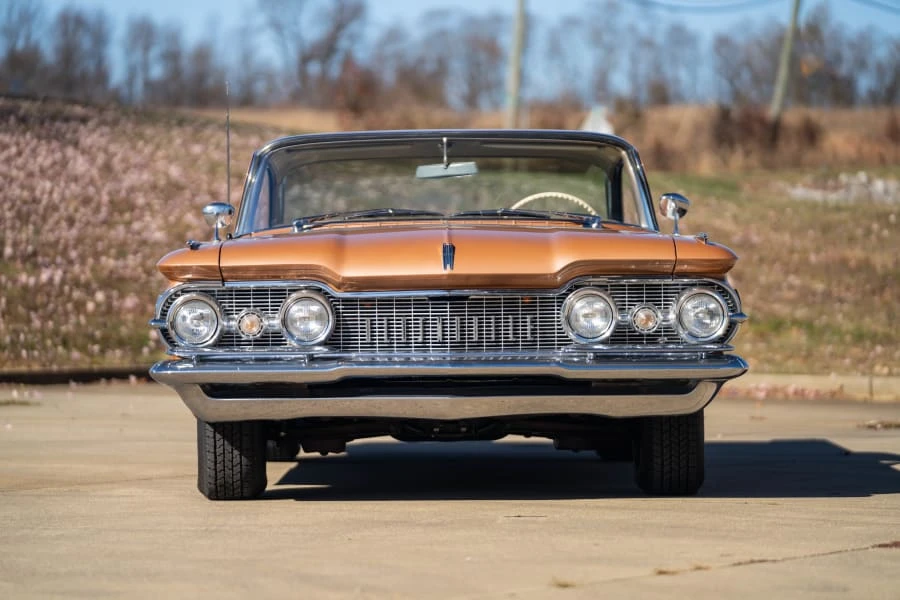 1959 Oldsmobile 88 - Image 4 of 18