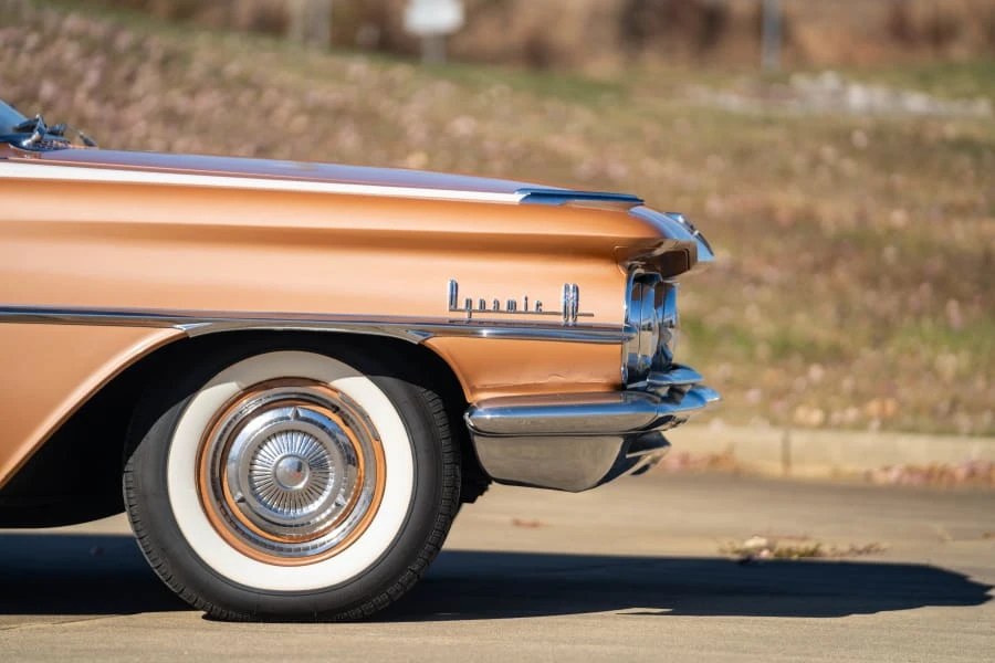 1959 Oldsmobile 88 - Image 9 of 18