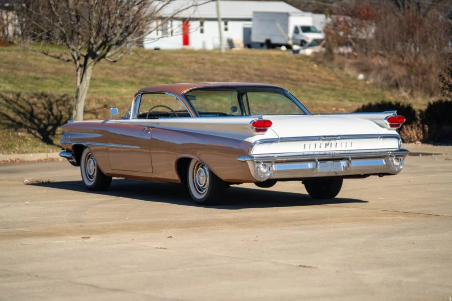 1959 Oldsmobile 88 - Image 10 of 18