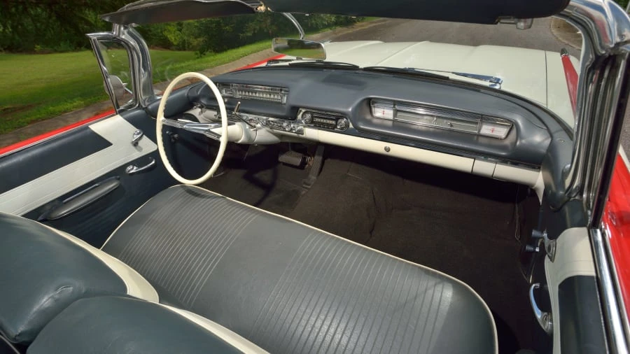 1959 Oldsmobile 88 - Image 9 of 21
