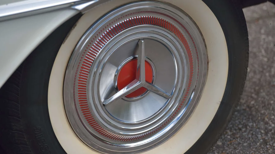 1959 Oldsmobile 88 - Image 15 of 21