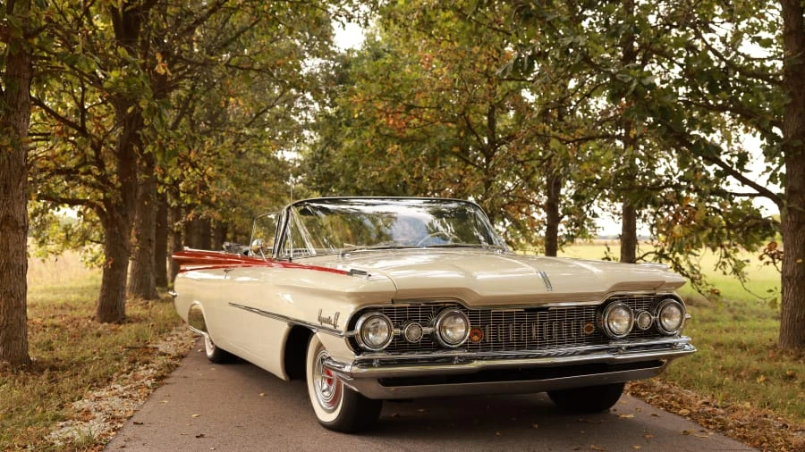 1959 Oldsmobile 88 - Image 4 of 12