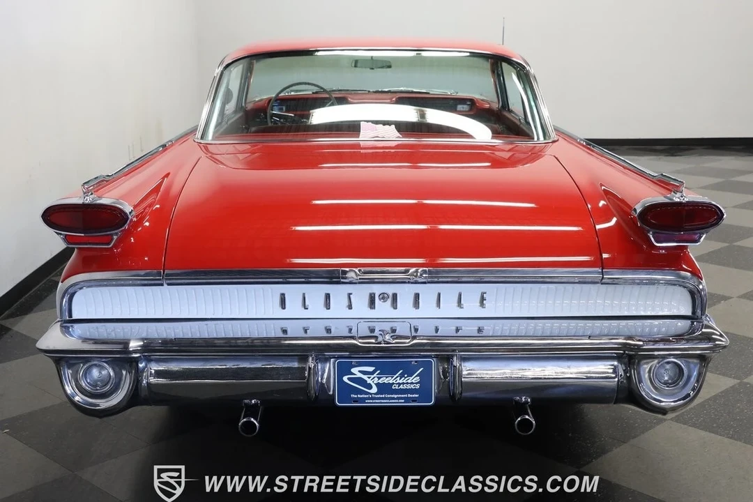 1959 Oldsmobile 88 - Image 9 of 12