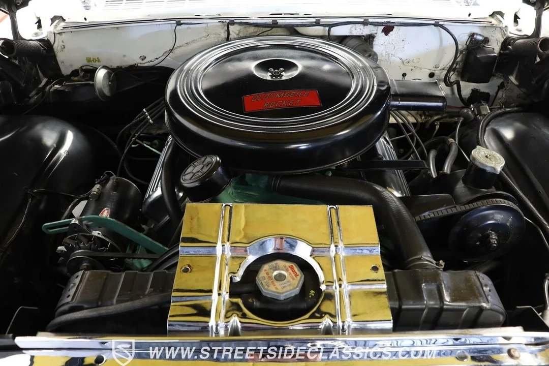 1959 Oldsmobile 88 - Image 4 of 12