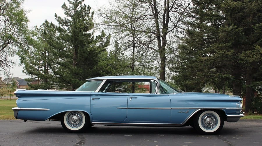 1959 Oldsmobile 88 - Image 3 of 12