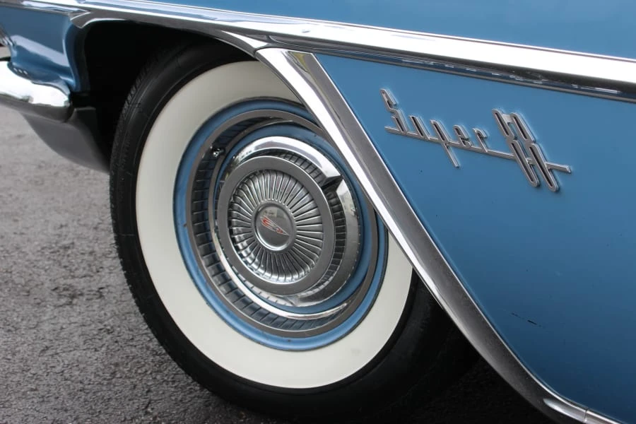 1959 Oldsmobile 88 - Image 11 of 12