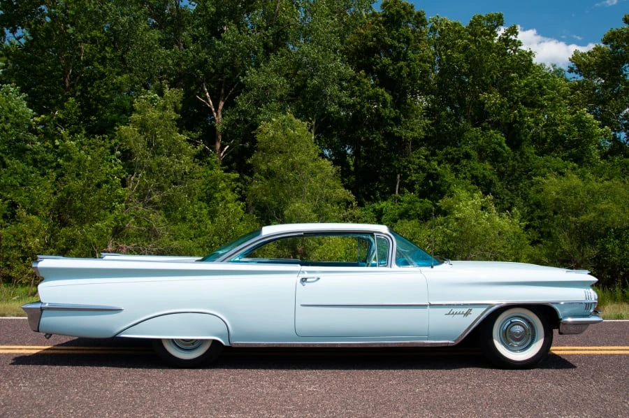 1959 Oldsmobile 88 - Image 2 of 6