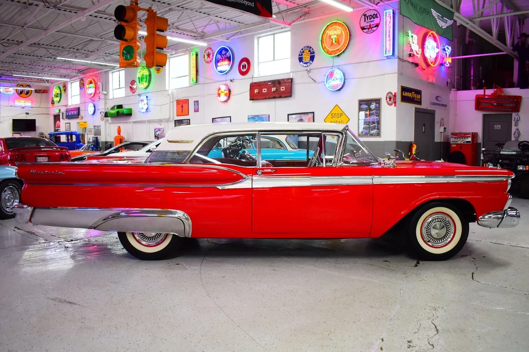1959 Meteor - Image 4 of 20