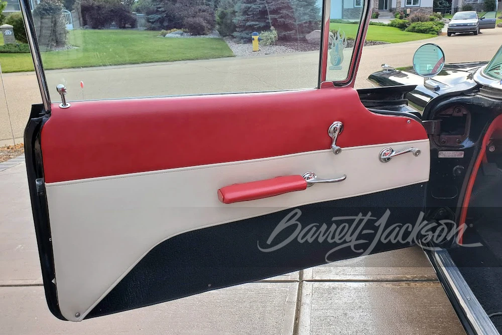 1959 Pontiac Catalina 2nd Gen - Image 11 of 23