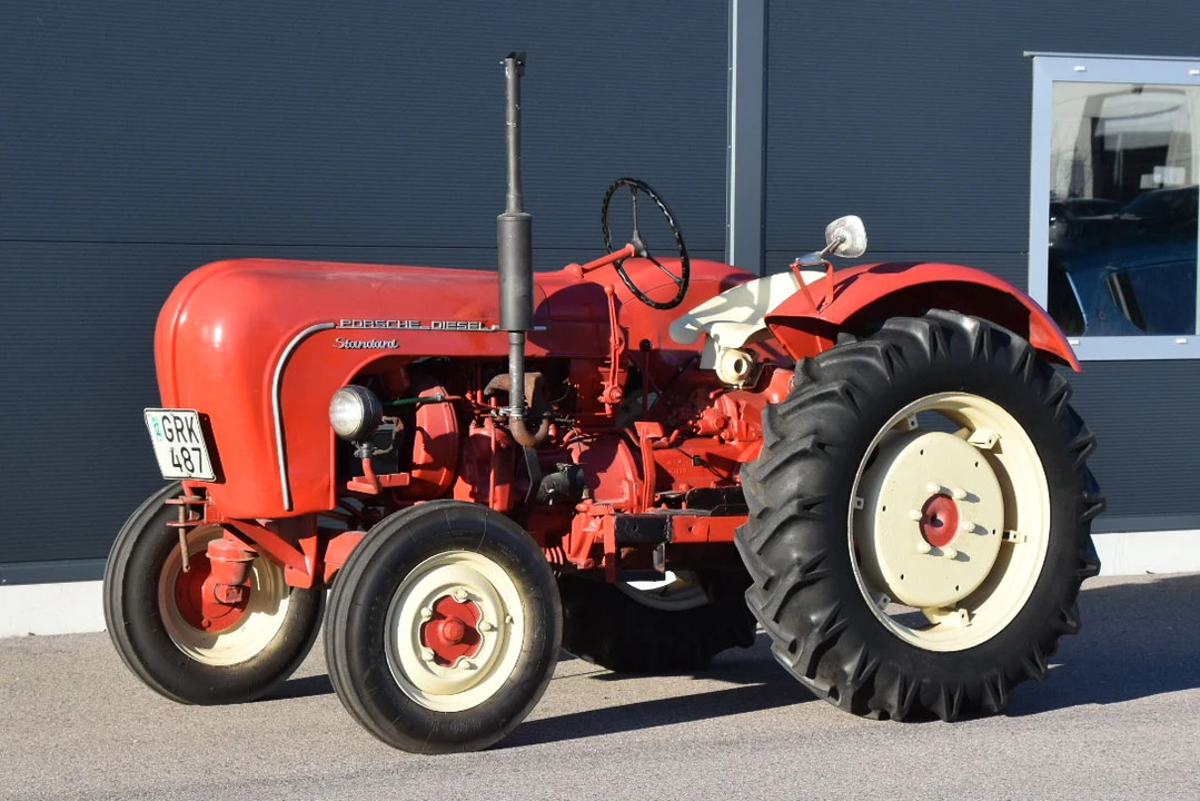 1959 Porsche Tractors - Image 2 of 2