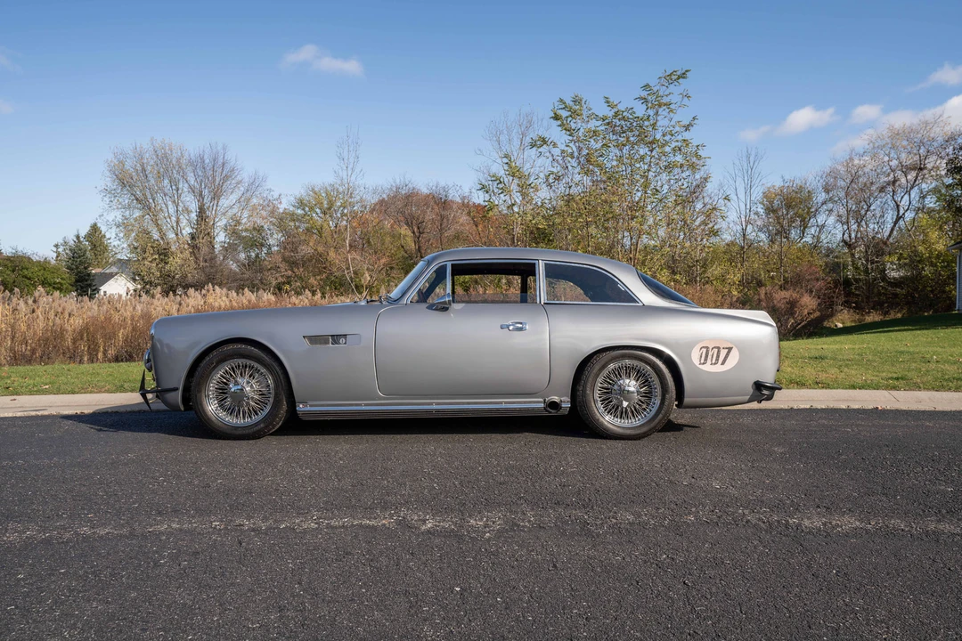 1959 Peerless - Image 5 of 31