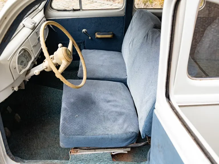 1959 Peugeot 504 - Image 13 of 31