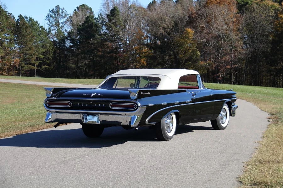 1959 Pontiac Bonneville 1st Gen - Image 3 of 30
