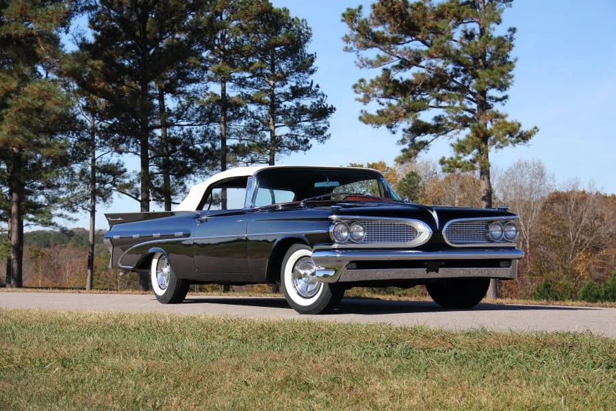 1959 Pontiac Bonneville 1st Gen - Image 10 of 30