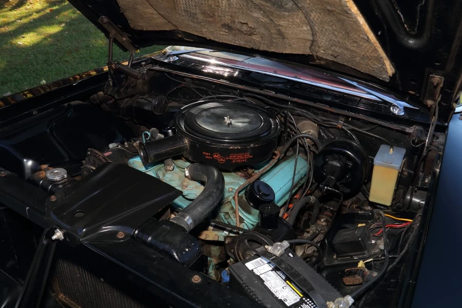 1959 Pontiac Bonneville 1st Gen - Image 28 of 30