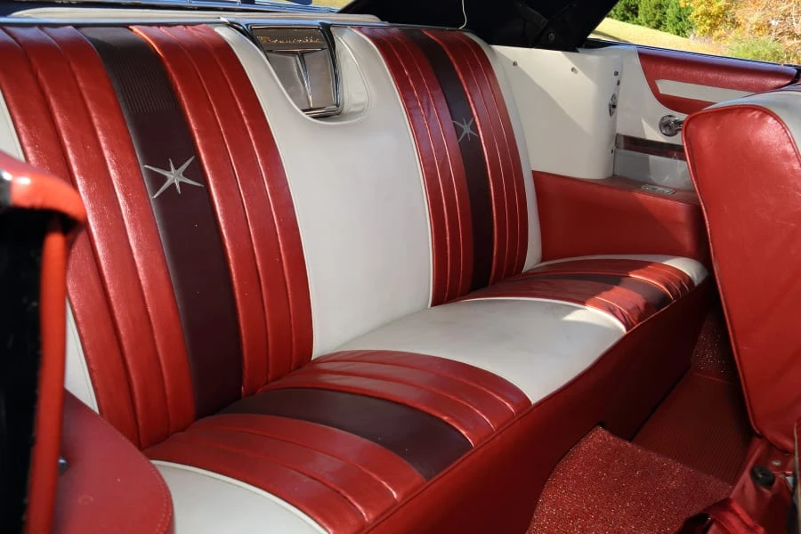 1959 Pontiac Bonneville 1st Gen - Image 23 of 30