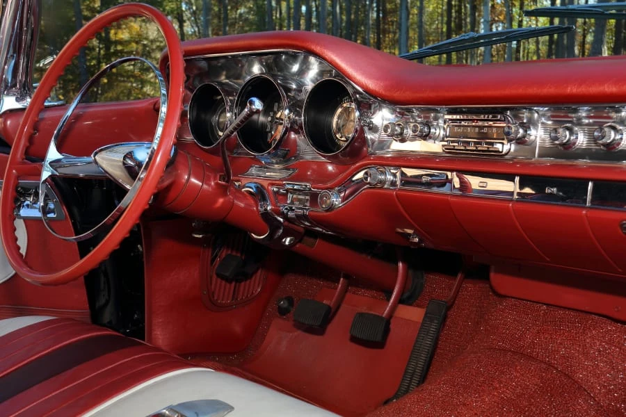 1959 Pontiac Bonneville 1st Gen - Image 19 of 30