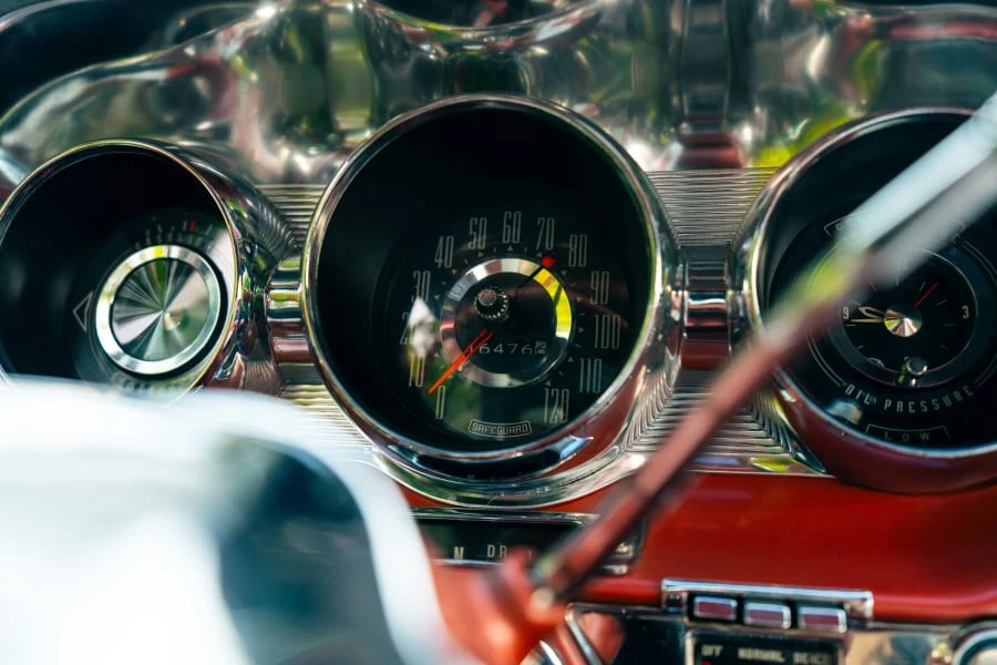 1959 Pontiac Bonneville 1st Gen - Image 16 of 19
