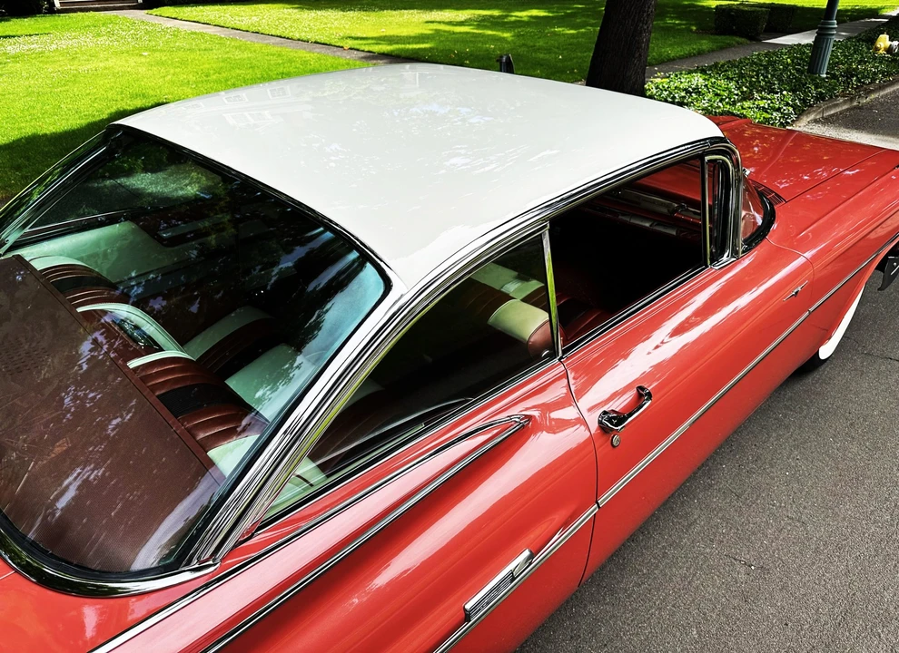 1959 Pontiac Bonneville 1st Gen - Image 20 of 31