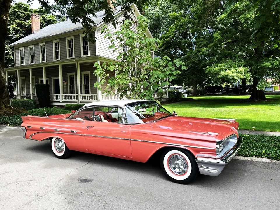1959 Pontiac Bonneville 1st Gen - Image 18 of 31
