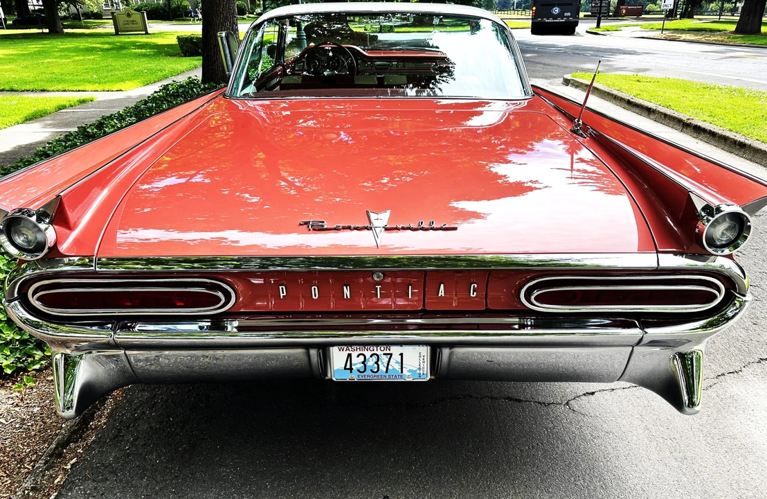 1959 Pontiac Bonneville 1st Gen - Image 21 of 31
