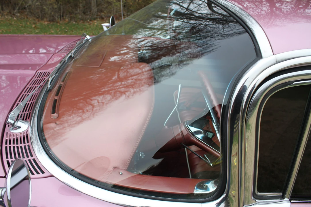 1959 Pontiac Bonneville 1st Gen - Image 27 of 31