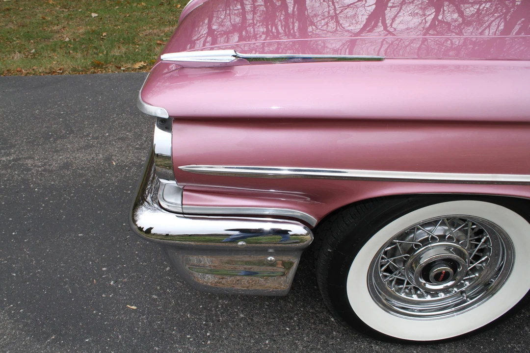 1959 Pontiac Bonneville 1st Gen - Image 22 of 31