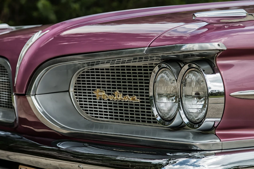 1959 Pontiac Bonneville 1st Gen - Image 21 of 31