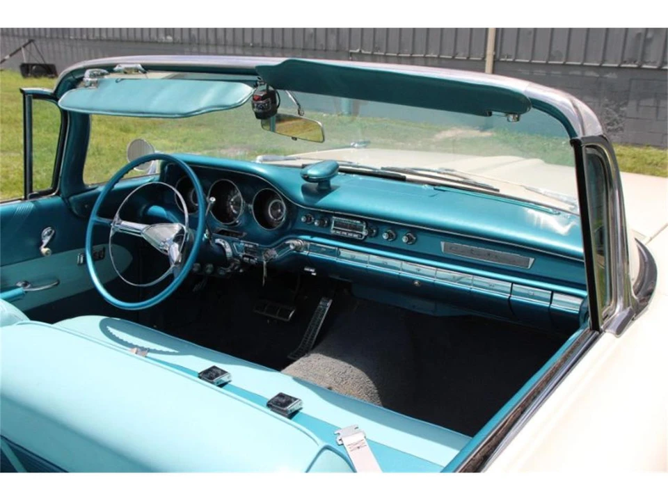 1959 Pontiac Catalina 2nd Gen - Image 7 of 18