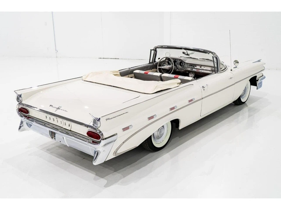 1959 Pontiac Parisienne - Image 25 of 31