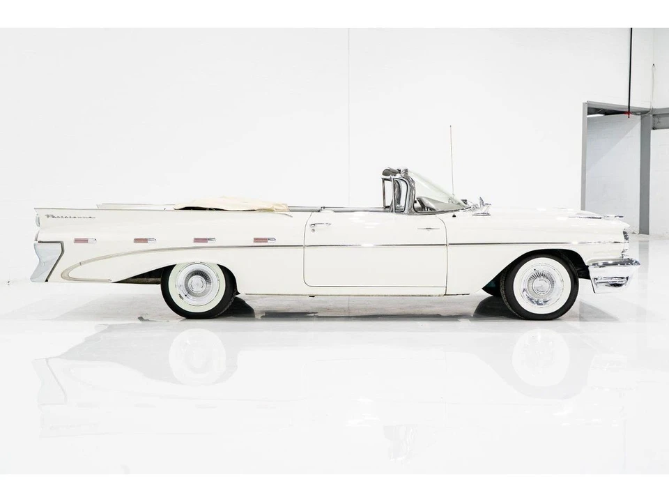 1959 Pontiac Parisienne - Image 30 of 31