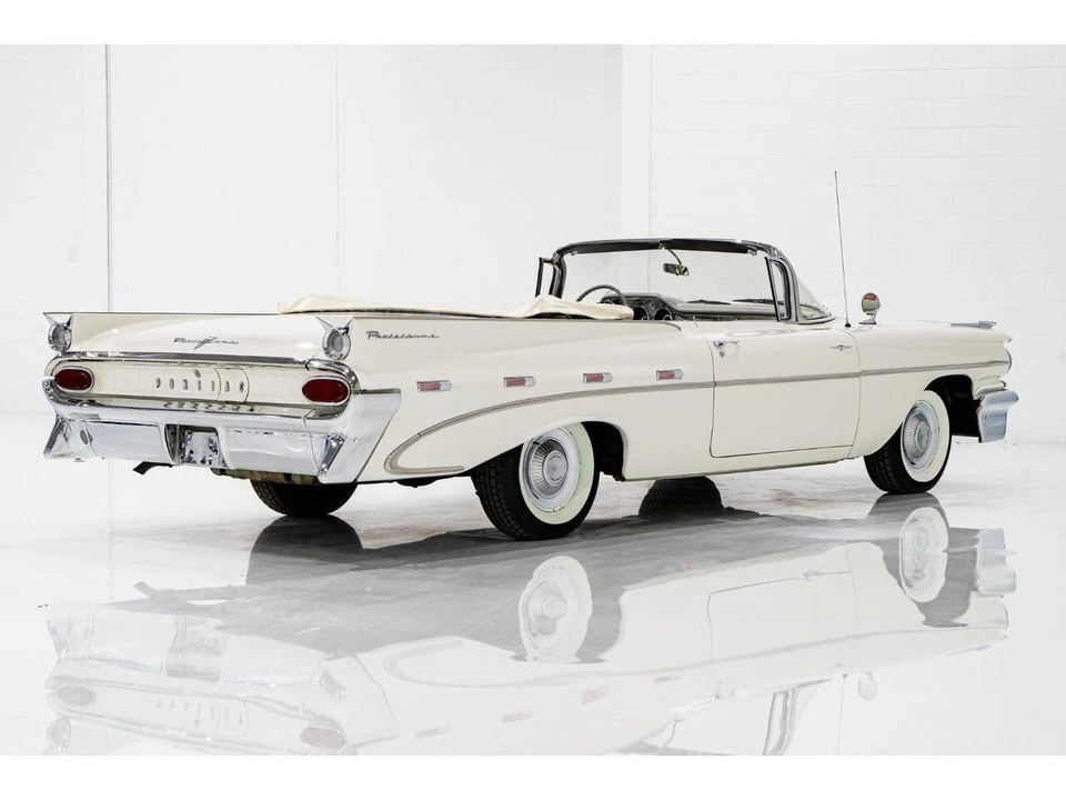 1959 Pontiac Parisienne - Image 22 of 31