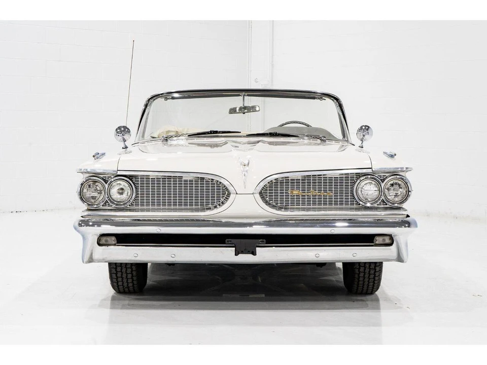 1959 Pontiac Parisienne - Image 3 of 31