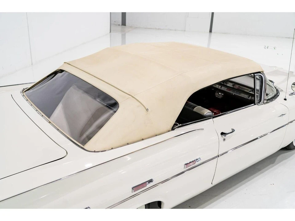 1959 Pontiac Parisienne - Image 7 of 31