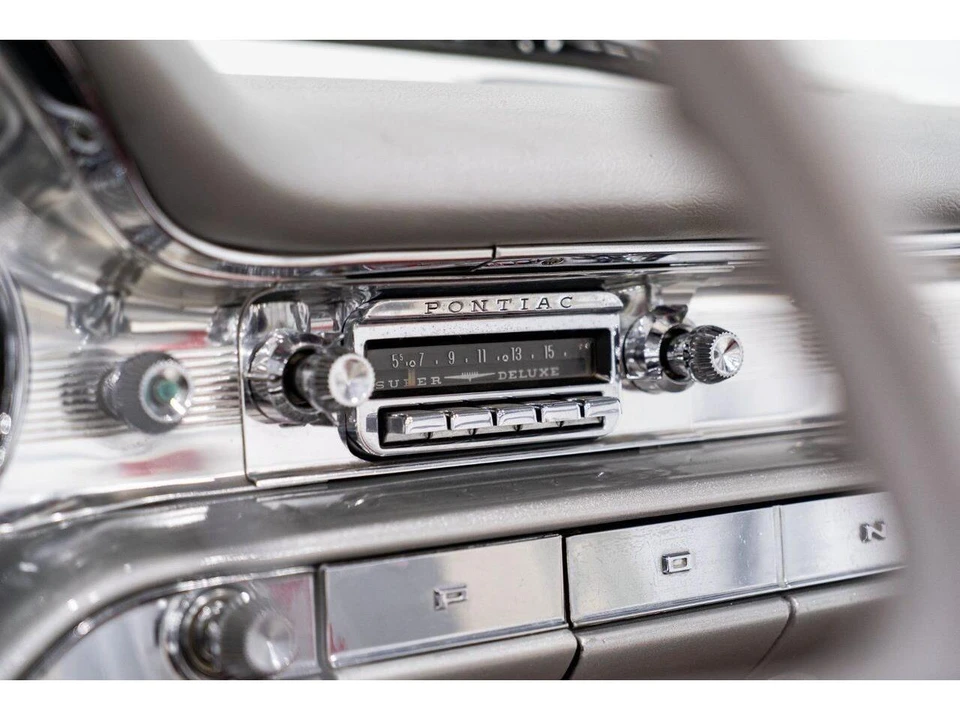 1959 Pontiac Parisienne - Image 12 of 31