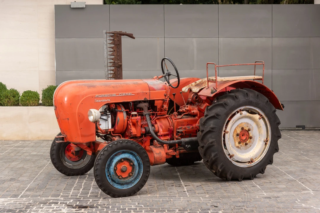 1959 Porsche Tractors - Image 2 of 22