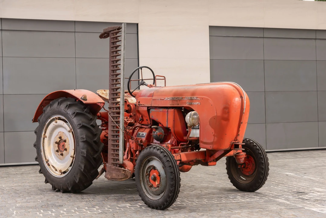 1959 Porsche Tractors - Image 3 of 22