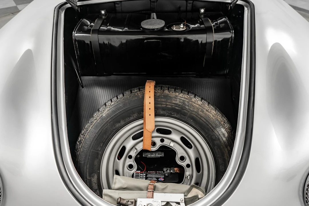 1959 Porsche Speedster - Image 16 of 21