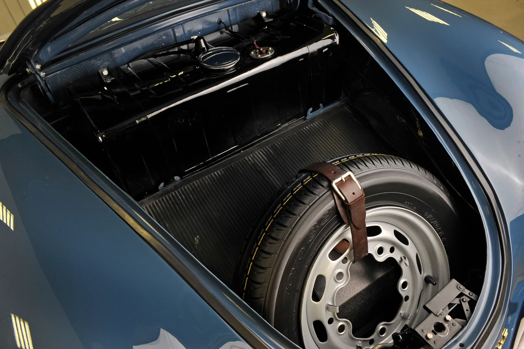 1959 Porsche 356 A - Image 3 of 17