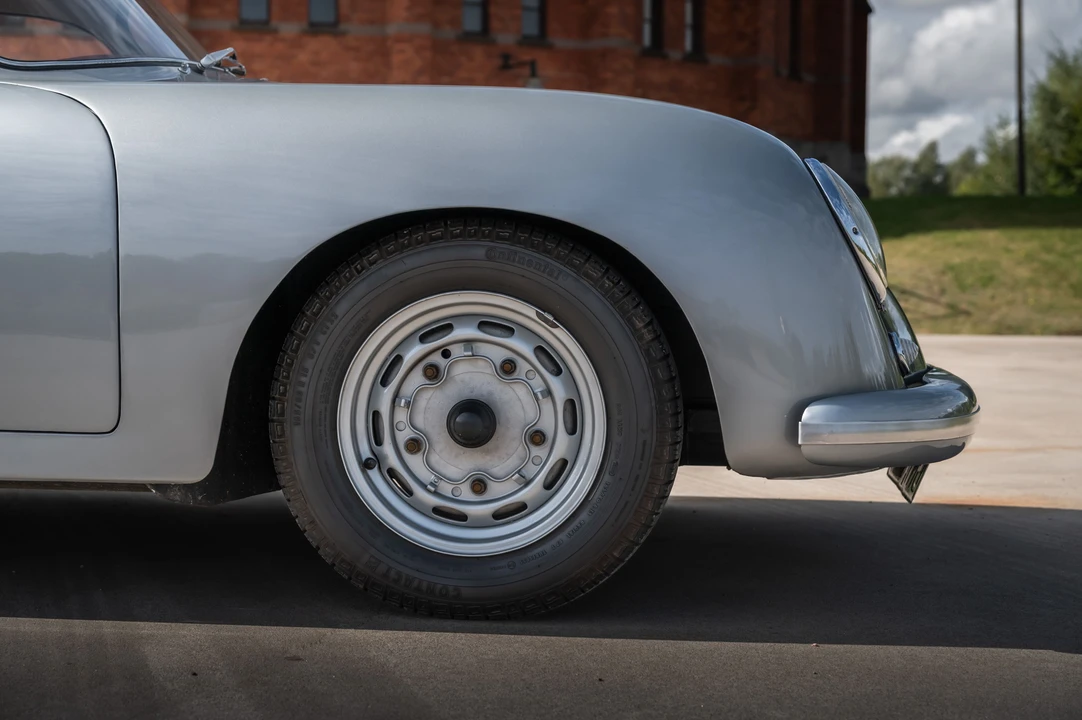 1959 Porsche 356 A - Image 9 of 31