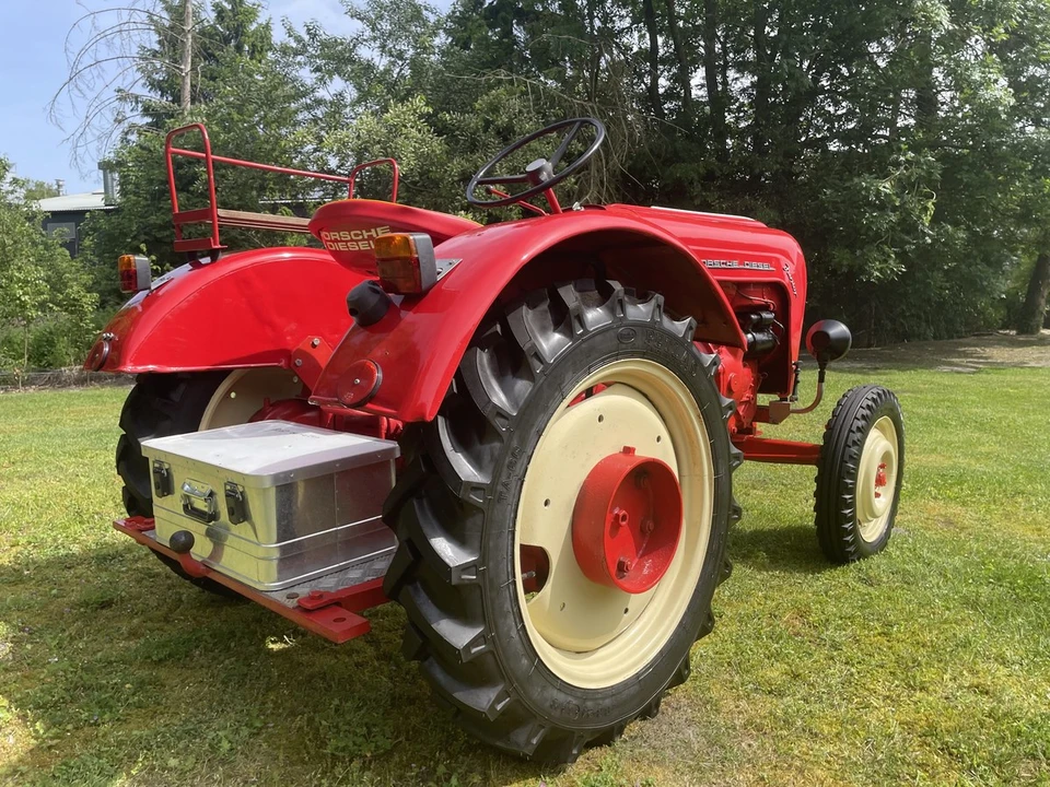 1959 Porsche Tractors - Image 10 of 31