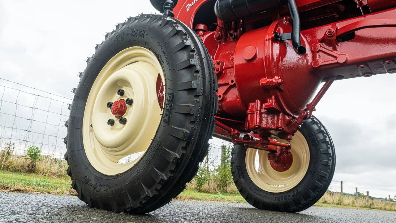 1959 Porsche Tractors - Image 2 of 31