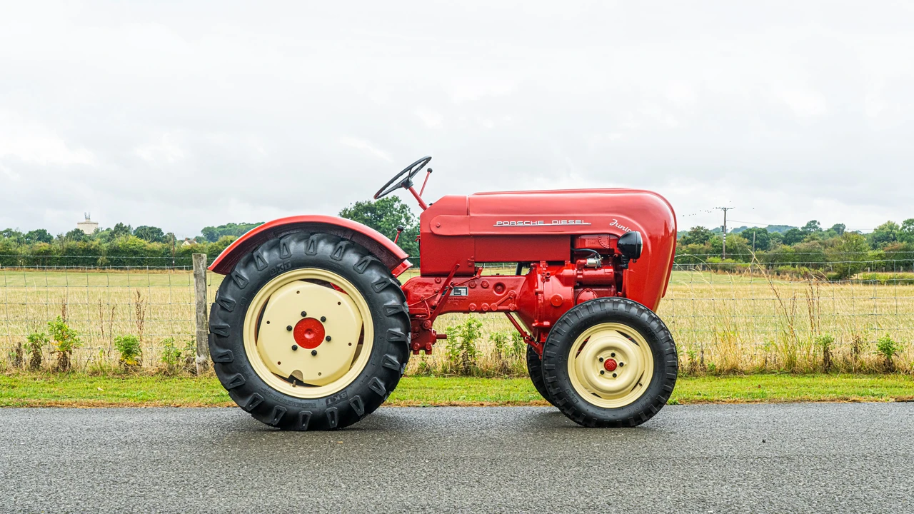 1959 Porsche Tractors - Image 8 of 31