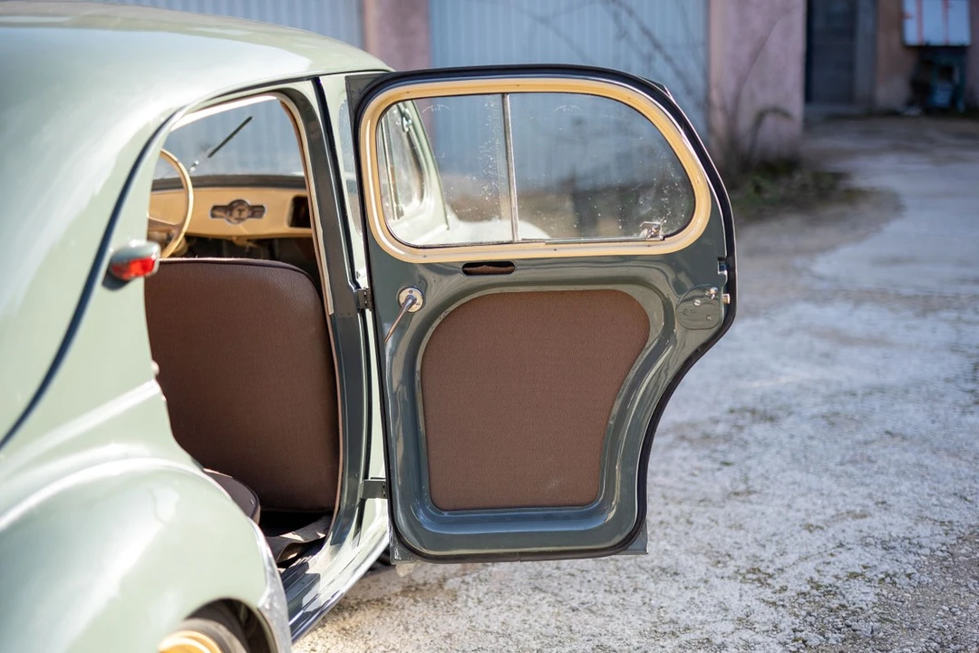 1959 Renault 4CV - Image 19 of 30