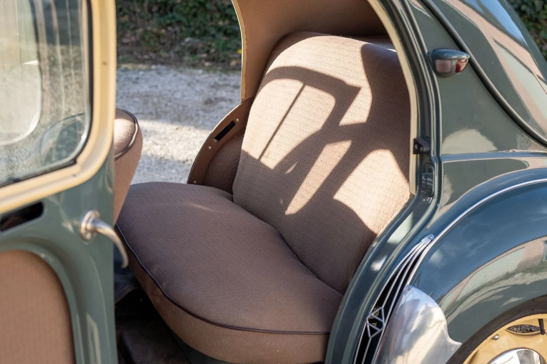 1959 Renault 4CV - Image 29 of 30