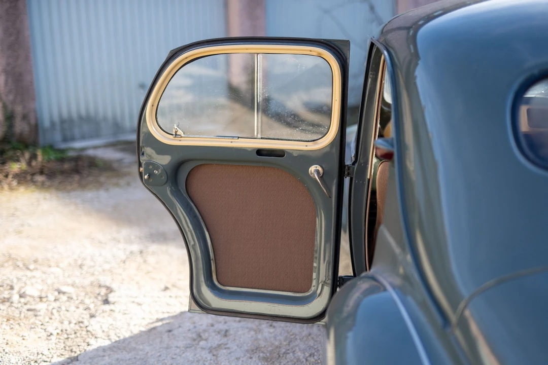 1959 Renault 4CV - Image 18 of 30